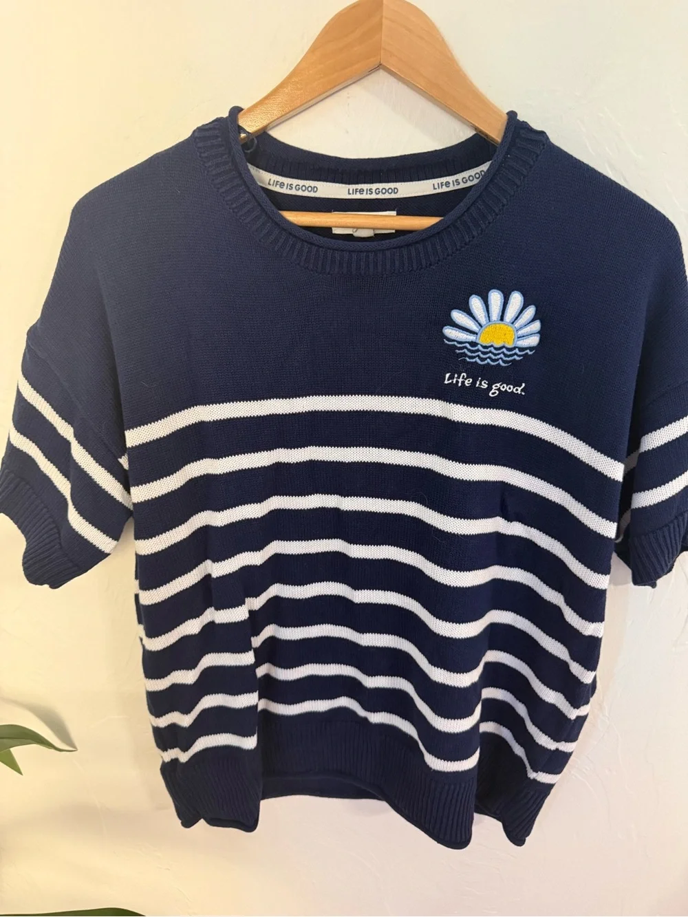 Life Is Good Women’s Navy Striped Knit Sweater & Shorts Set Size Large